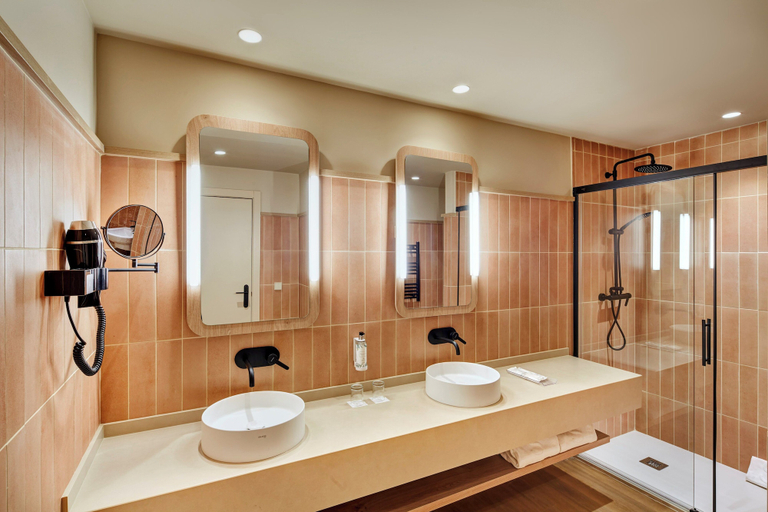 Bathroom 4, Sercotel Hotel Pozuelo, Madrid