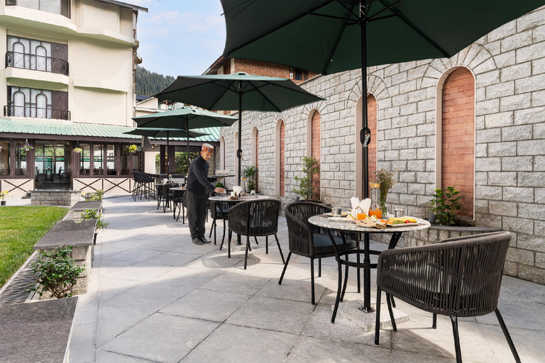 Food & Drinks 5, Kanishka, Manali - AM Hotel Kollection, Kullu