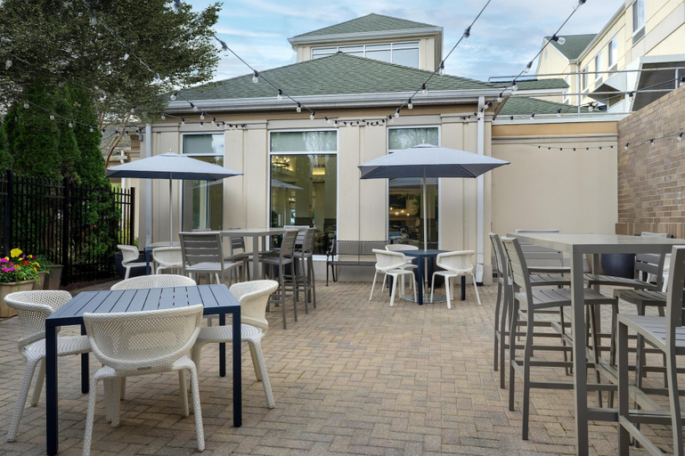 Food & Drinks 5, Hilton Garden Inn Annapolis, Anne Arundel