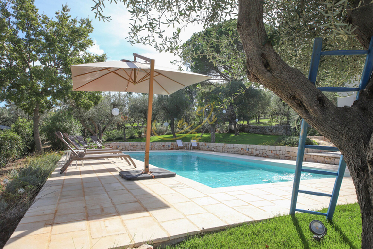 Sport & Beauty 3, TD Trulli Tortorella With Nature Pool & Sauna, Bari