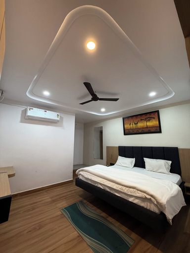 Room 2, Hotel The Edge, Rewa