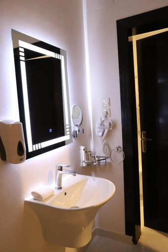 Bathroom 5, Goden Bujari hotel