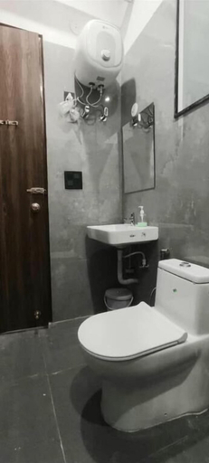 Bathroom 3, Saran Homestay, Agra