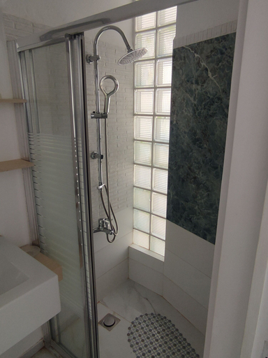 Bathroom 3, Oliv Apartments, Crete