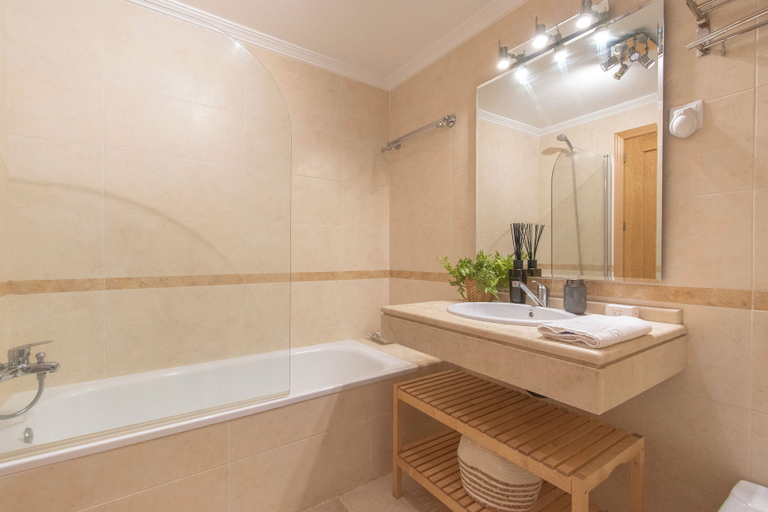 Bathroom 5, Family Duplex Riviera With Pool, Málaga