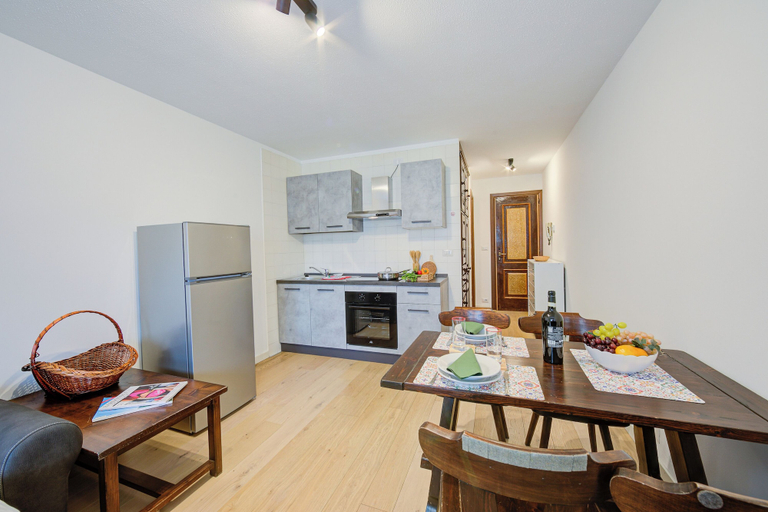 Private kitchenette 4, Studio Genzianella Ski In-ski Out 100m, Torino