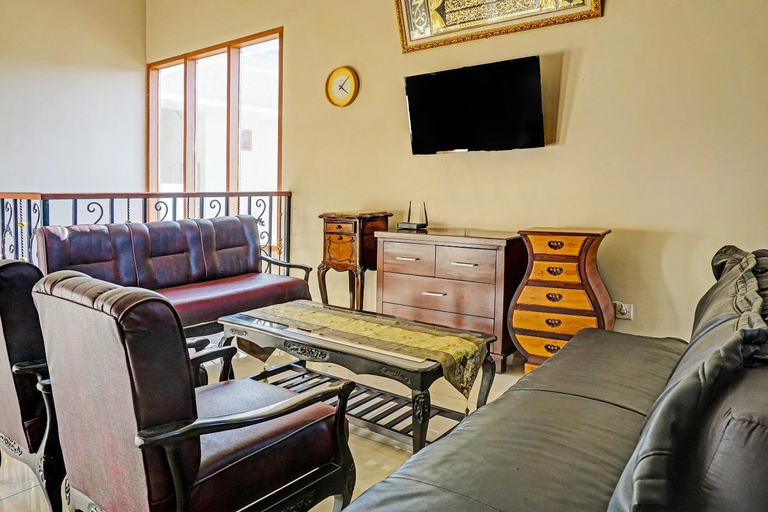 Public Area 5, Hotel O Sumpil Syariah, Malang
