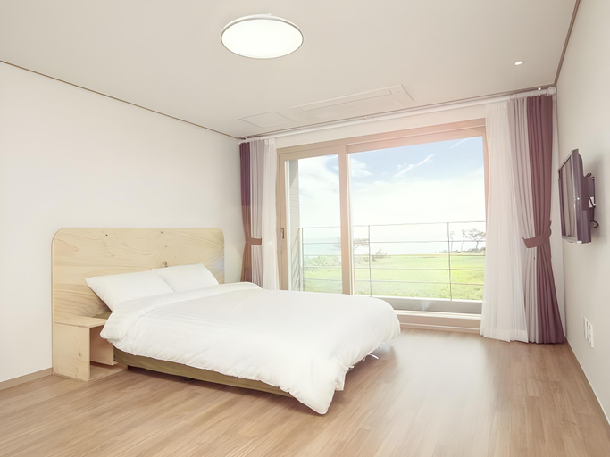 Bedroom 2, Joyuam Pension, Seogwipo