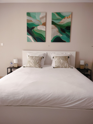 Bedroom 4, Chambres d'hôtes "Au clocher", Gironde