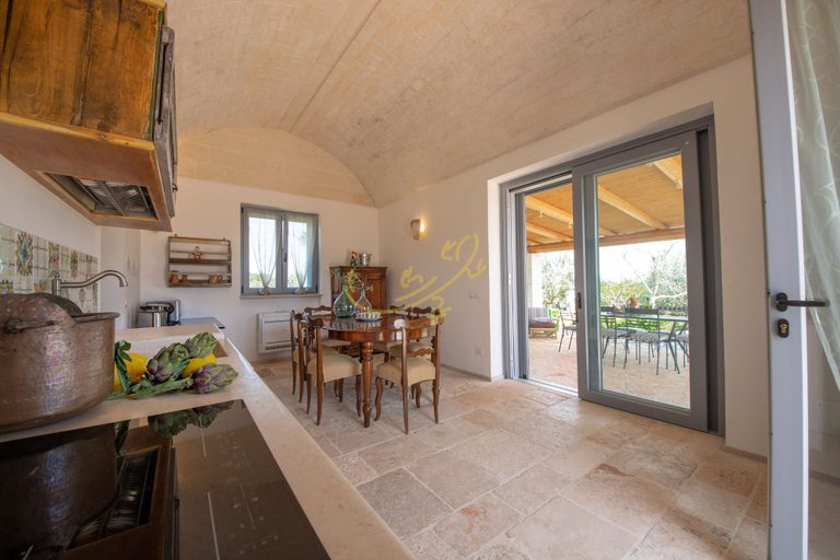 Private kitchen 3, TD il Faritrullo Trulli in the Itria Valley W/pool, Taranto