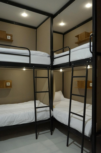 Others 2, New Hostel Braga, Bandung