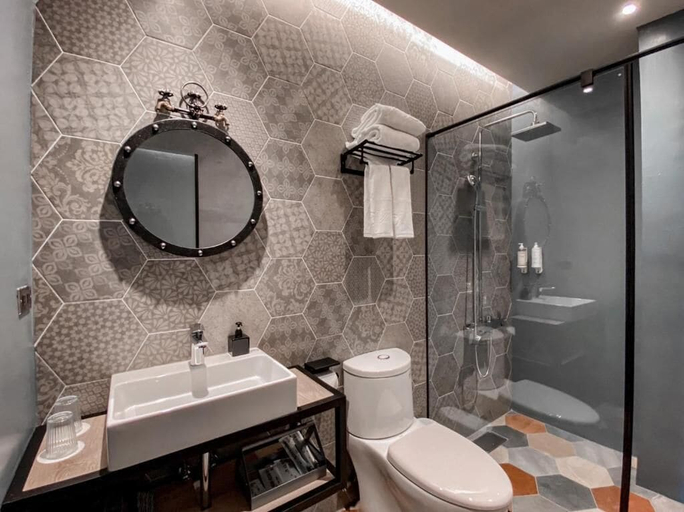 Bathroom 4, Island Heart Chiayi Hotel, Chiayi City