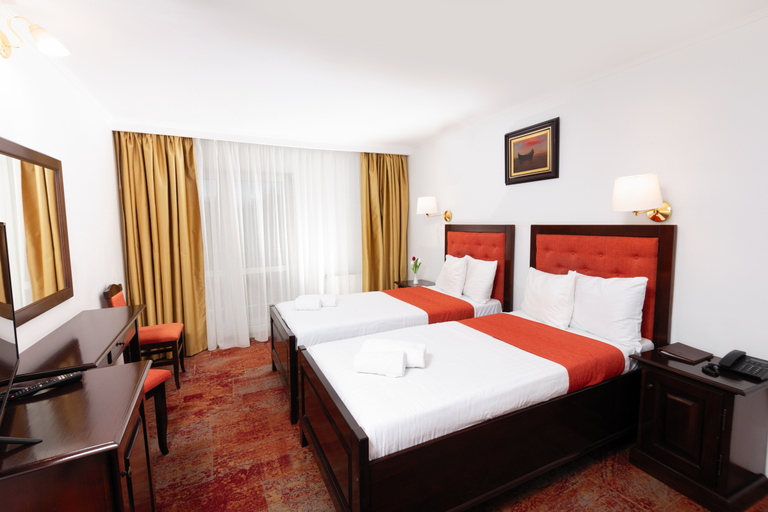 Bedroom 3, Piatra Mare, Brasov