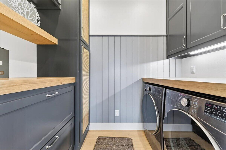 Interior 4, The Little Dipper - 100 STL, Nueces