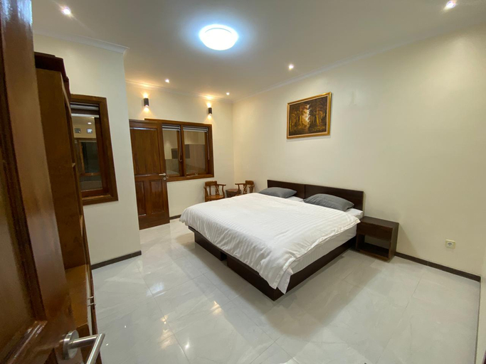 Others 3, Villa New IMS, Bandung