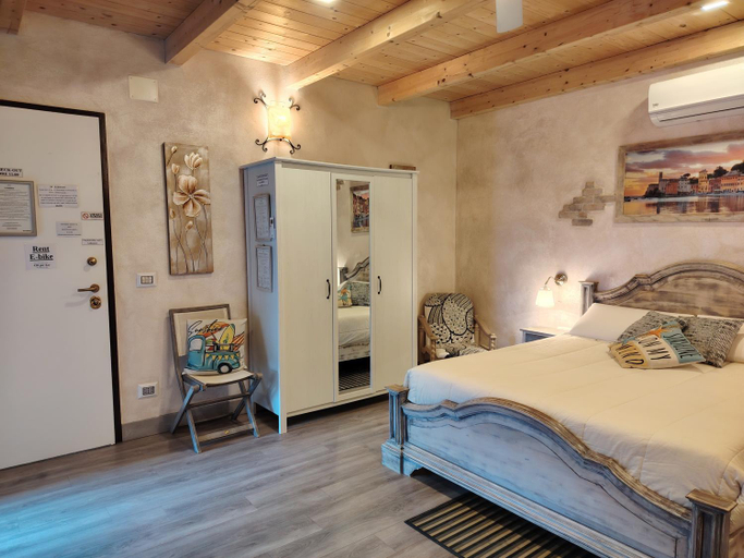 Bedroom 2, B&b Il Rustico, Genova