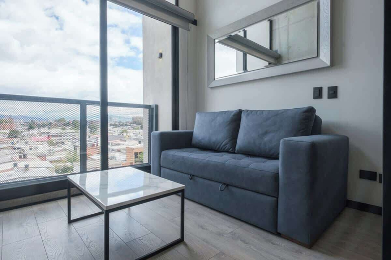 Living area 3, NOK Luxury 1 BR Duplex in Virrey, Santafé de Bogotá