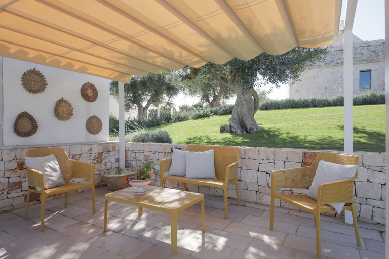 Terrace/patio 3, TD Trulli Lorusso Design Luxury Trulli With Pool, Bari