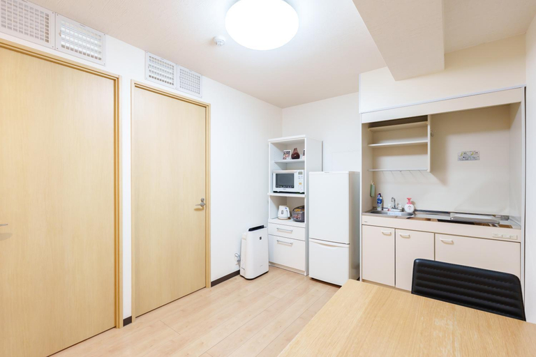 Others 4, Kuromon market apartment, Osaka