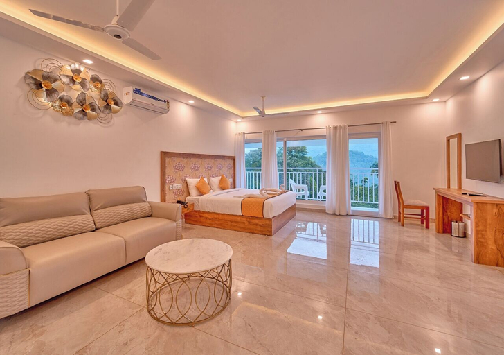 Living area 5, Ice Mist Resort Munnar by VOYE HOMES, Idukki