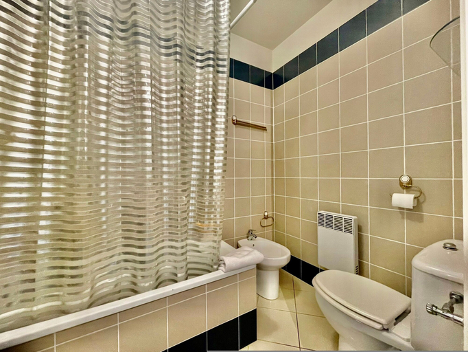Room 5, 2 Rooms in Luxury Residence Bordering Monaco, Alpes-Maritimes