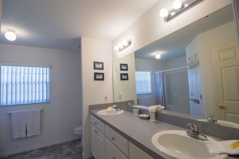 Room 4, Villa Lovie Charming 4-bed 3-bath With Pool spa, Citrus