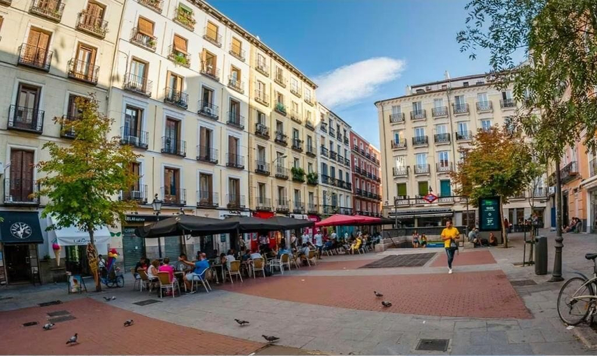 Exterior & Views 2, Hostal Andrea, Madrid