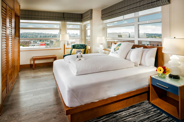 Bedroom 3, Staypineapple, Watertown Hotel, University District Seattle , Seattle