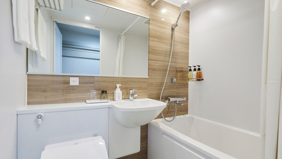 Bathroom 4, HOTEL GRAN CEREZO KAGOSHIMA TENMONKAN, Kagoshima