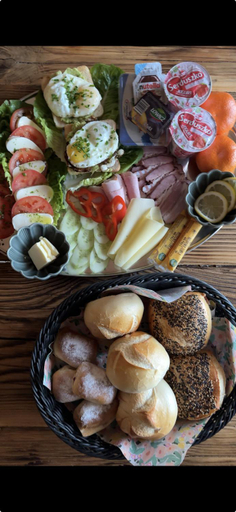 Food & Drinks, Kominkowy Chill - Jacuzzi, Sauny & Dwa studia z prywatnym jacuzzi, Tatra