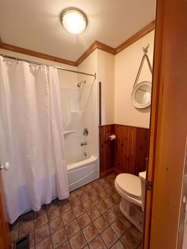 Bathroom 5, Auberge au Poste de Traite, L'Île-d'Orléans
