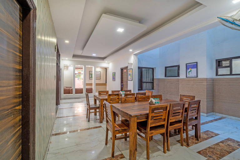 Public Area 3, Treebo Modern Stays, Gautam Buddha Nagar