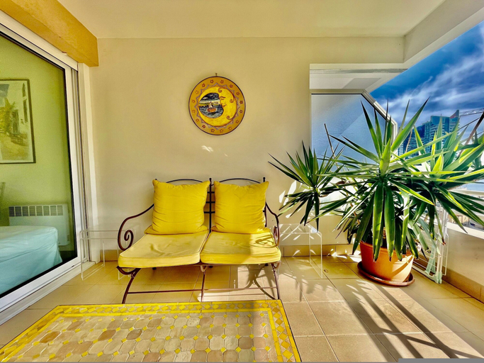Room 3, 2 Rooms in Luxury Residence Bordering Monaco, Alpes-Maritimes