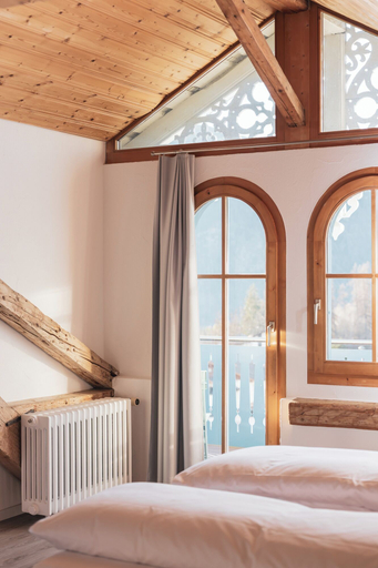 Bedroom 2, Hotel Seehof Laax, Surselva
