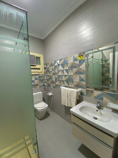 Bathroom 5, Riviera tibarose, Marsa Matruh