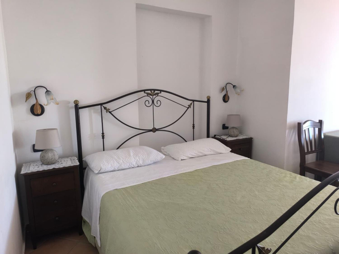 Bedroom 3, AGRITURISMO LA FOCAZZA, Salerno