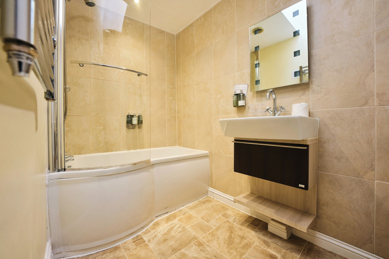 Bathroom 3, Royal Seven Stars Hotel, Devon