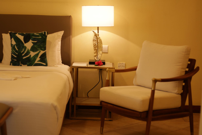 Bedroom 3, Castello Beach Hotel