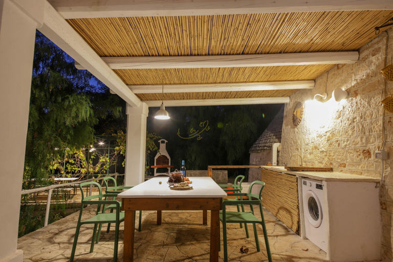 Terrace/patio 3, TD I Pagliericci - Enjoy Trulli With Pool, Bari