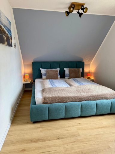 Bedroom 4, Landhotel Esen, Wittmund
