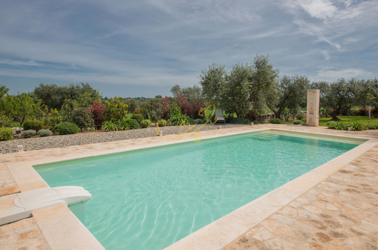Pool 2, TD il Faritrullo Trulli in the Itria Valley W/pool, Taranto