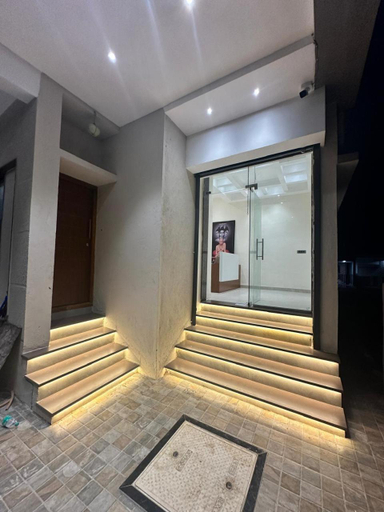 Others 5, LEO Deluxe & Suite Room, Solapur