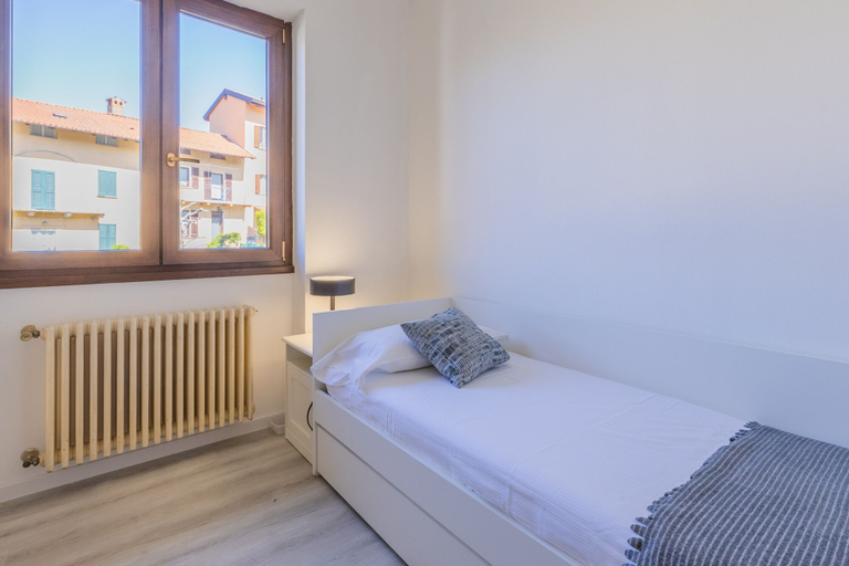 Room 3, Echoes of the Lake in Lierna, Lecco