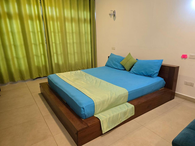 Others 3, Hotel Serugahawatta, Wellawaya