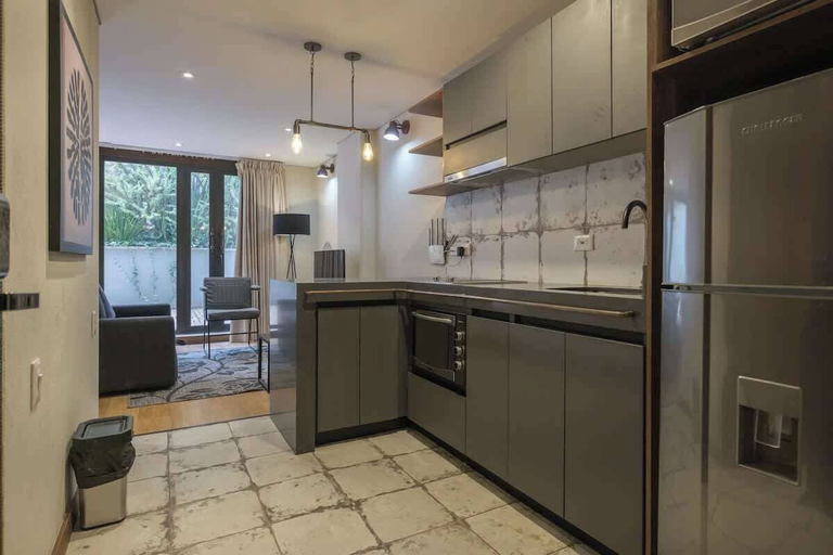 Private kitchen 4, NOK Amazing 1 Br in Candelaria, Santafé de Bogotá