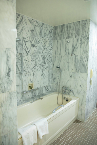 Bathroom 3, Finest Guam Golf and Resort