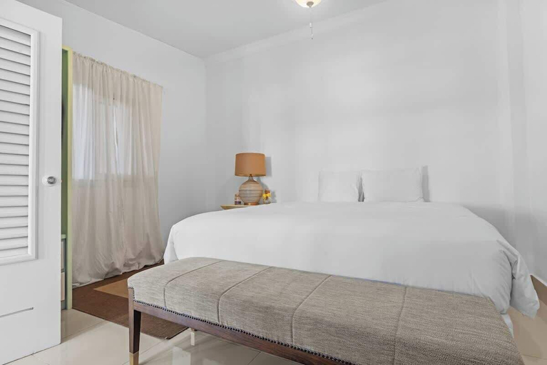 Room 2, NOK Classy 3BR Apartment in Punta Cana Village, Salvaleon de Higuey