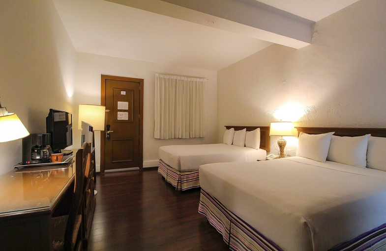 Bedroom 2, Hotel Casino Morelia, Morelia