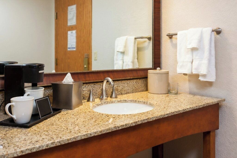 Bathroom 5, Yuma Inn & Suites, Yuma