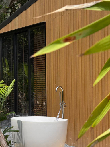 Bathroom 2, Wave & Vibes Koh Chang, Koh Chang